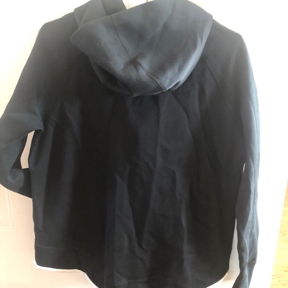 Women’s Nike Tech Fleece Sweater - Picture 2 of 2